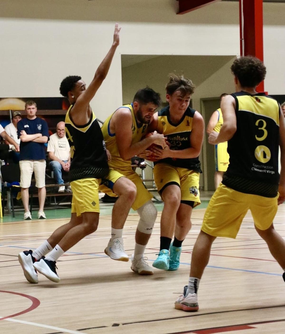 basketbal dordogne: boulazac/sanilhac bijna sensatie met spannende wedstrijdresultaten en lokale hoogtepunten.