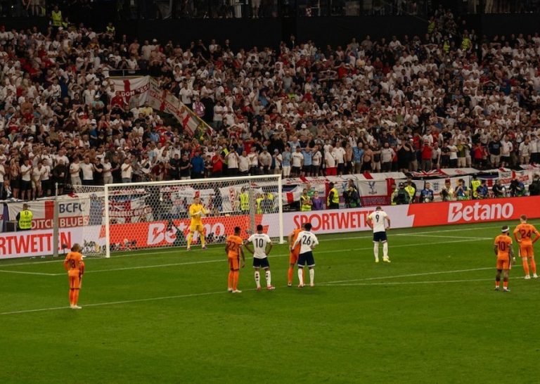 ontdek de voorspelling voor engeland vs ghana wk 2026 en krijg inzicht in de verwachte uitslag, belangrijke spelers en tactieken voor deze spannende wedstrijd.