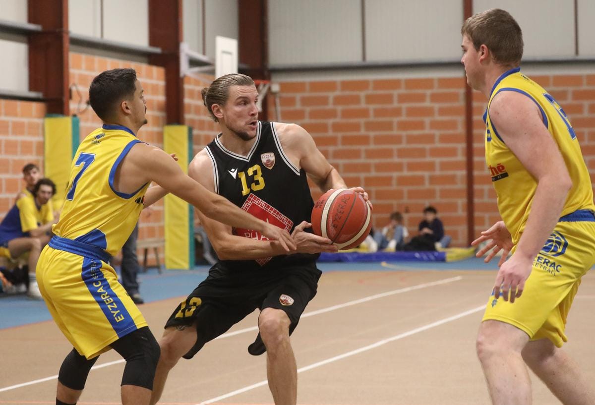 ontdek de basketbaloverwinningen van saint-front en bergerac in de dordogne. blijf op de hoogte van de laatste scores en highlights uit de regio.