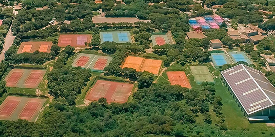ontdek de betekenis van dromen over een tenniswedstrijd in nîmes en wat dit kan symboliseren voor jouw leven en gevoelens.