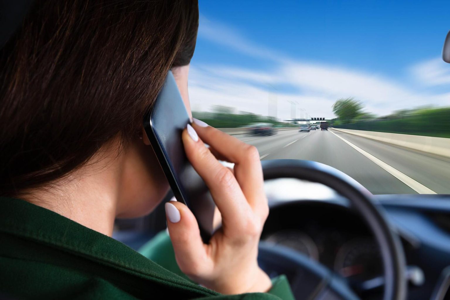 geen gevangenisstraf van 3 maanden voor het doen van een telefoontje: wat zegt de wet en welke strafmaatregelen zijn van toepassing?